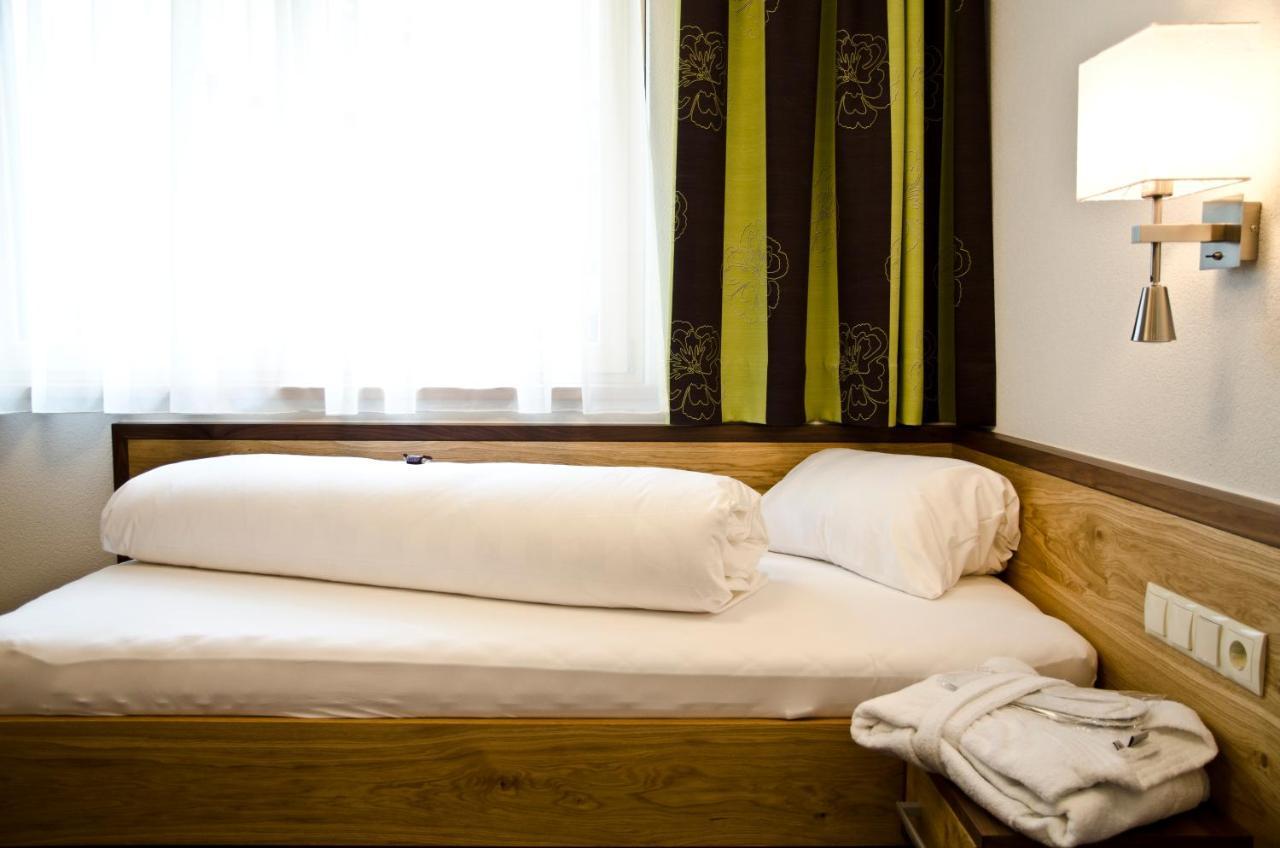 Hotel Garni Arosa Ischgl Habitación foto